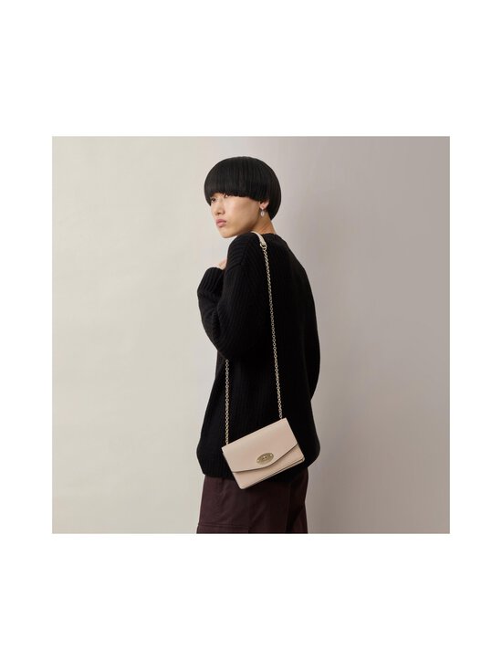 Mulberry - Small Darley Classic Grain -nahkalaukku - W160 CHALK - photo 6 Mulberry - Small Darley Classic Grain -nahkalaukku - W160 CHALK | Stockmann - photo 6