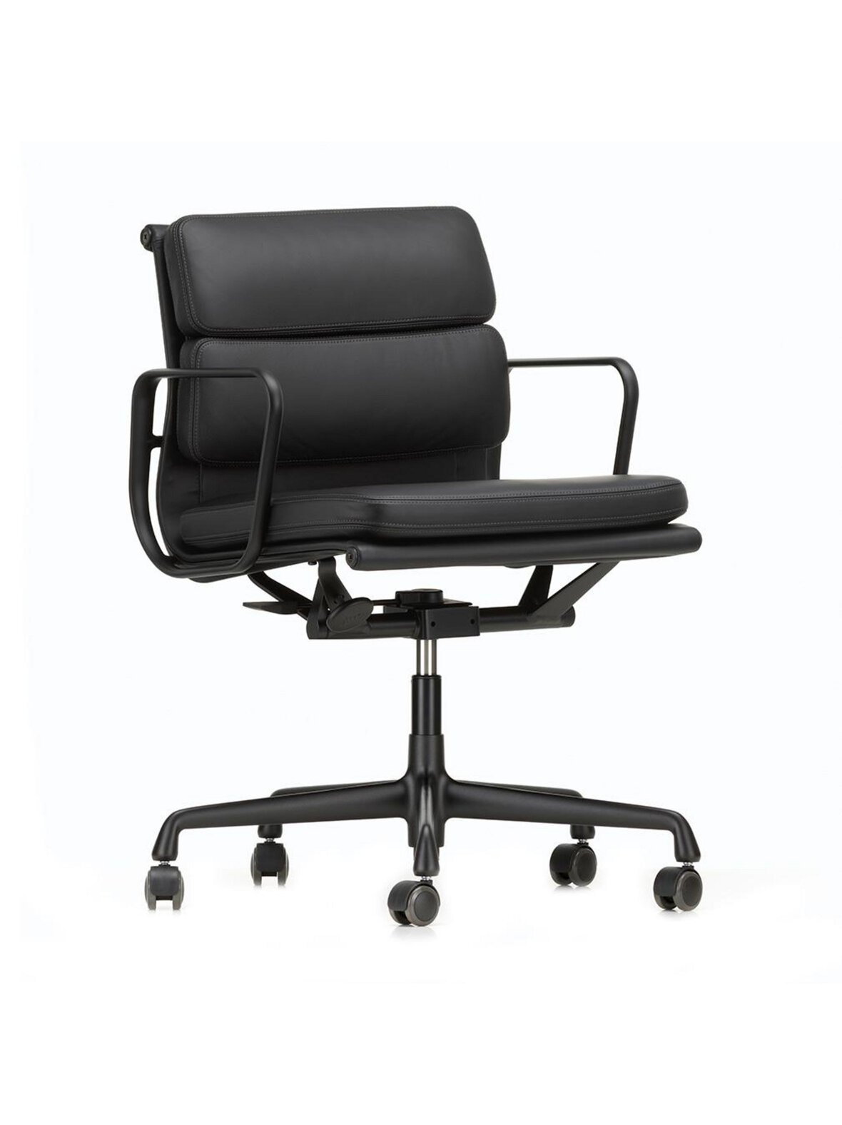Eames soft pad ea217 -työtuoli musta nahka/musta