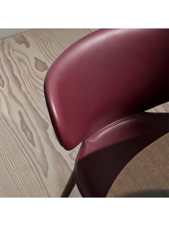 BoConcept - Hamilton-tuoli Nordic Vintage -nahka 5145 viininpunainen / tumma tammi - BEIGE | Stockmann - photo 6