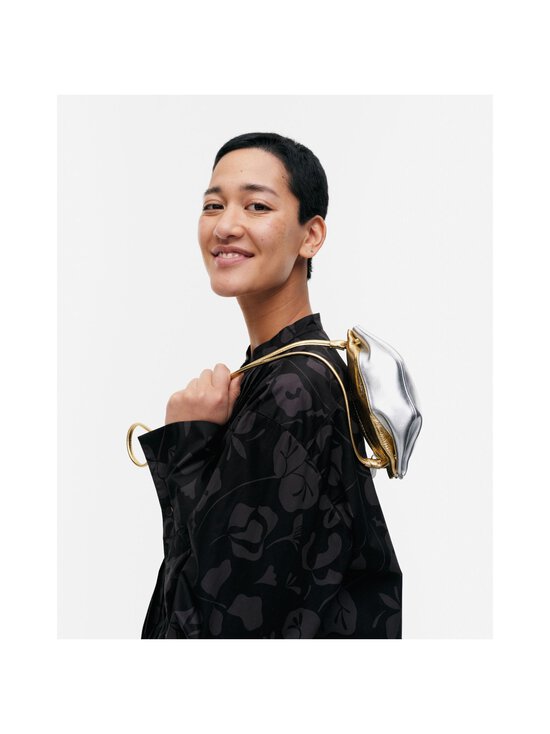 Marimekko - Mini Karla Multi -nahkalaukku - 001 GOLD, SILVER - photo 3 Marimekko - Mini Karla Multi -nahkalaukku - 001 GOLD, SILVER | Stockmann - photo 3