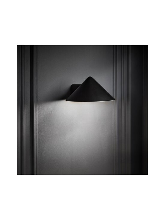 Frandsen - Grasp-seinävalaisin - MATT BLACK - photo 2 Frandsen - Grasp-seinävalaisin - MATT BLACK | Stockmann - photo 2