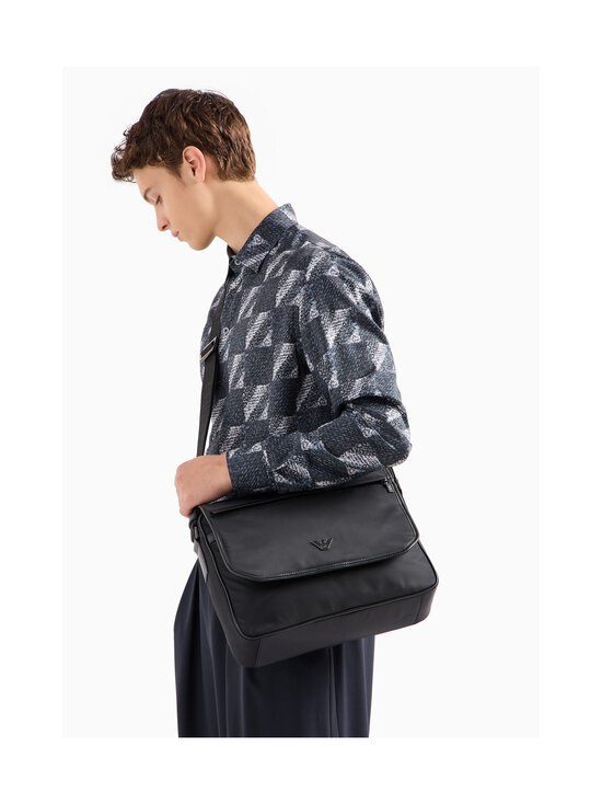 Emporio Armani - Messenger-laukku - 80001 NERO - photo 6 Emporio Armani - Messenger-laukku - 80001 NERO | Stockmann - photo 6