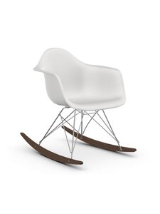 Vitra - Eames RAR RE -keinutuoli cotton white/kromi/tumma vaahtera - WHITE | Stockmann