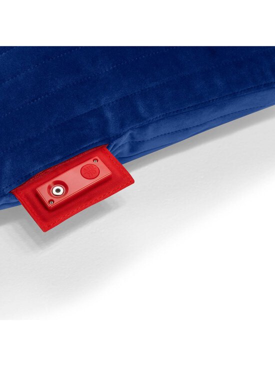 Fatboy - Hotspot Lungo Line Velvet -lämpötyyny - SININEN | Stockmann - photo 3