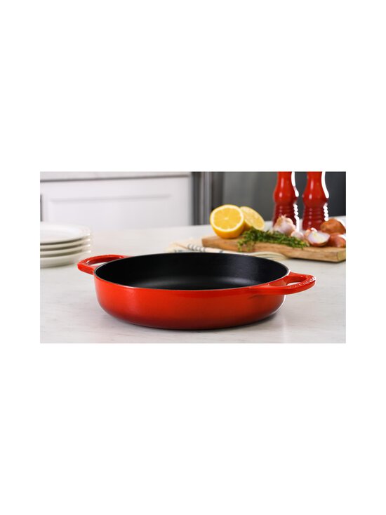 Le Creuset - Signature Everyday -valurautapannu 28 cm - 060 CERISE | Stockmann - photo 6