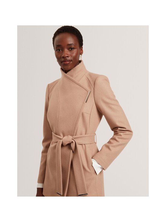Ted Baker London - Rosess Belted Wrap -lyhyt villakangastakki - CAMEL - photo 4 Ted Baker London - Rosess Belted Wrap -lyhyt villakangastakki - CAMEL | Stockmann - photo 4