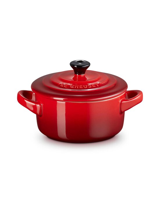 Le Creuset - Classic Mini Round Cocotte -pata 10 cm - 060 CERISE - photo 1 Le Creuset - Classic Mini Round Cocotte -pata 10 cm - 060 CERISE | Stockmann - photo 1