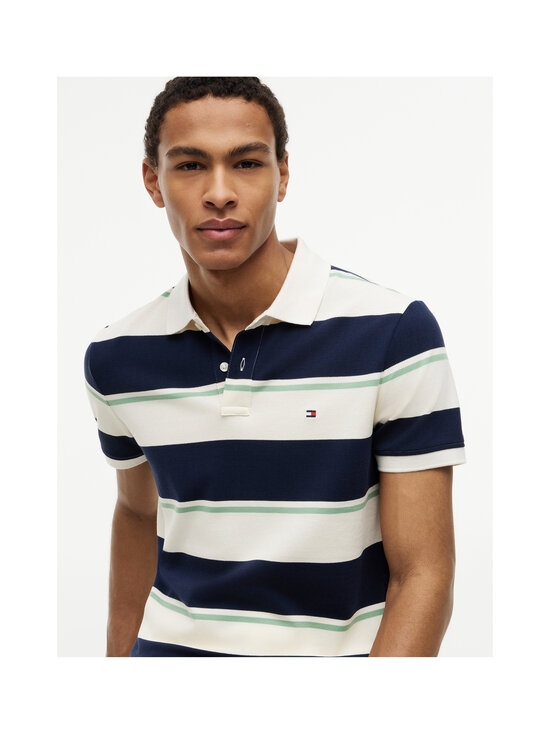 Tommy Hilfiger - Polosärk Varied Roadmap Stripe Regular - 0A4 CARBON NAVY / MULTI | Stockmann - photo 5