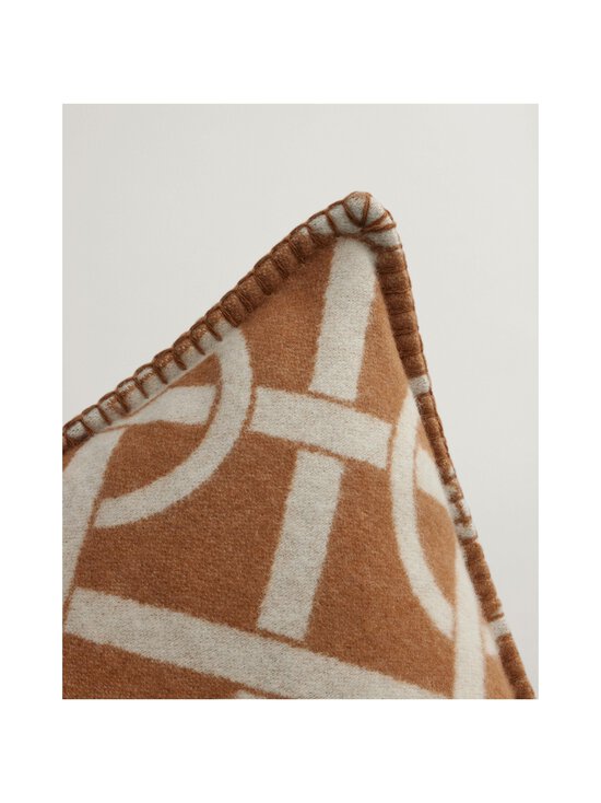 Gant Home - G-Pattern -tyynynpäällinen 50 x 50 cm - 207 BURNT SUGAR - photo 3 Gant Home - G-Pattern -tyynynpäällinen 50 x 50 cm - 207 BURNT SUGAR | Stockmann - photo 3