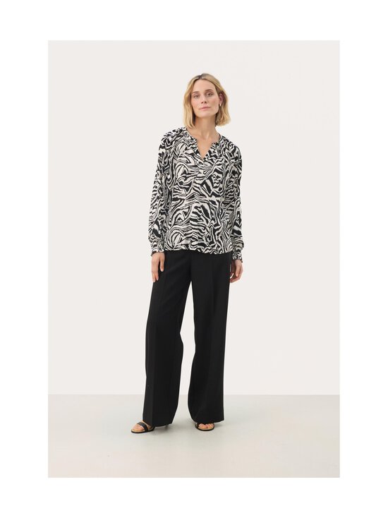 Part Two - Tennie-pusero - 304011 BLACK ANIMAL PRINT - photo 3 Part Two - Tennie-pusero - 304011 BLACK ANIMAL PRINT | Stockmann - photo 3