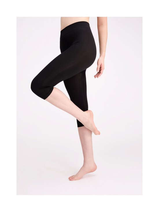 Vogue - Seamless Capri -leggingsit - 1210 BLACK | Stockmann - photo 2