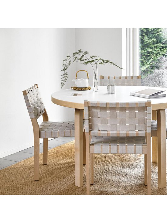 Artek - Pöytä 91 koivu/valkoinen laminaatti ø 125 cm - BEIGE | Stockmann - photo 4