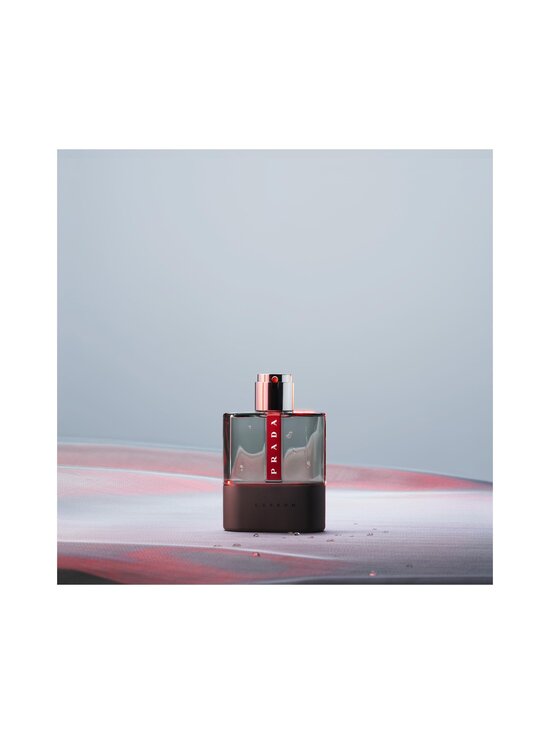 Prada - Luna Rossa Carbon EdT -tuoksu 100 ml - 10 - photo 4 Prada - Luna Rossa Carbon EdT -tuoksu 100 ml - 10 | Stockmann - photo 4