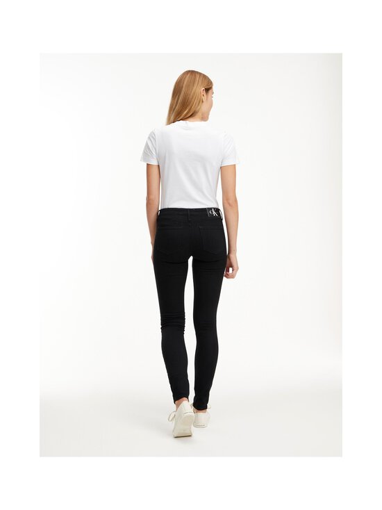 Calvin Klein Jeans - Mid Rise Skinny džinsi - 1BY DENIM BLACK - photo 4 Calvin Klein Jeans - Mid Rise Skinny džinsi - 1BY DENIM BLACK | Stockmann - photo 4