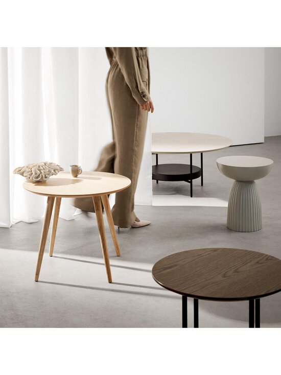 BoConcept - Bornholm-sohvapöytä ⌀ 59 cm K 48 cm luonnonvärinen tammi - TAMMI - photo 3 BoConcept - Bornholm-sohvapöytä ⌀ 59 cm K 48 cm luonnonvärinen tammi - TAMMI | Stockmann - photo 3
