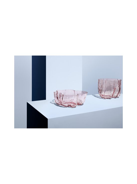 Kosta Boda - Crackle kristāla vāze 22 cm - PINK - photo 2 Kosta Boda - Crackle kristāla vāze 22 cm - PINK | Stockmann - photo 2