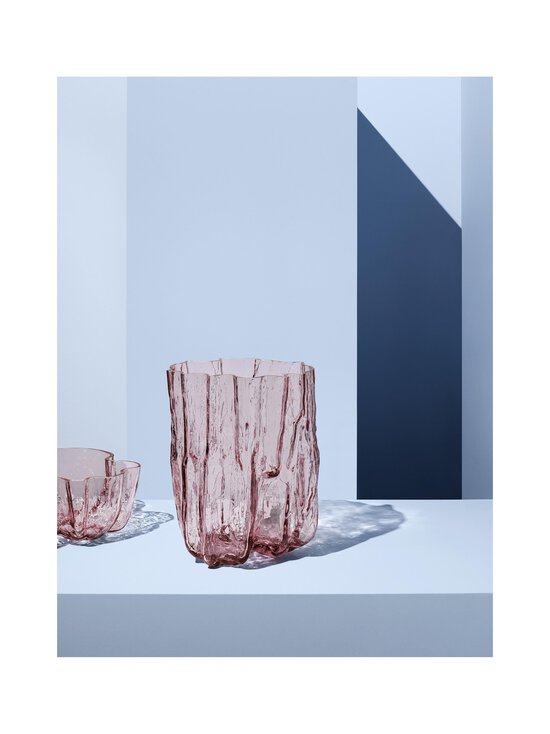 Kosta Boda - Crackle kristāla vāze 22 cm - PINK - photo 4 Kosta Boda - Crackle kristāla vāze 22 cm - PINK | Stockmann - photo 4