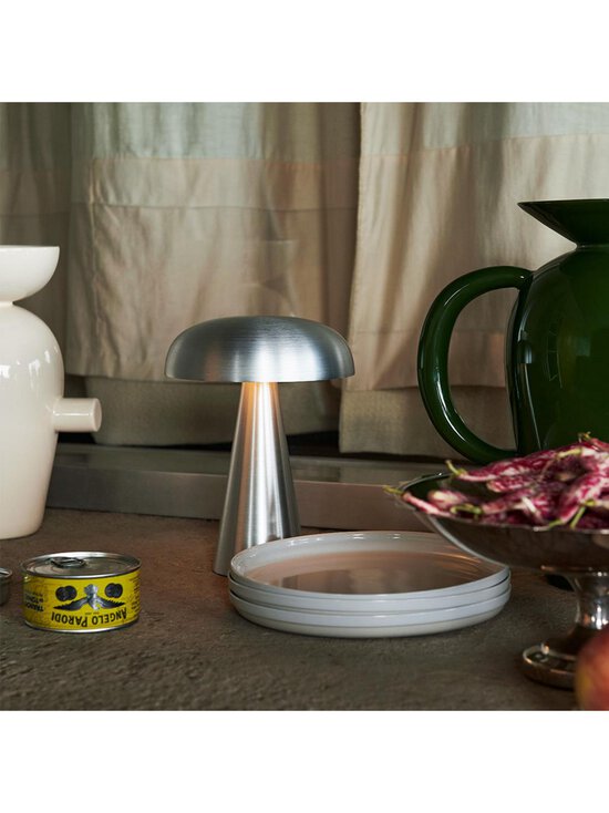 &Tradition - Como SC53 -pöytävalaisin - HARMAA - photo 3 &Tradition - Como SC53 -pöytävalaisin - HARMAA | Stockmann - photo 3