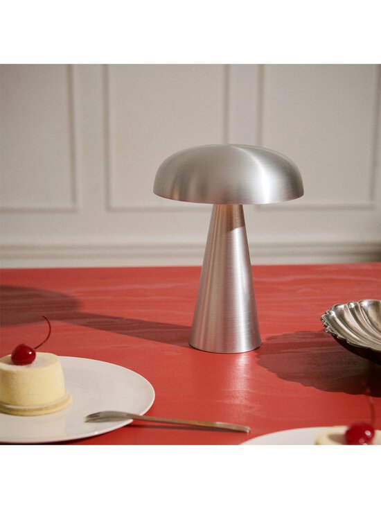 &Tradition - Como SC53 -pöytävalaisin - HARMAA - photo 15 &Tradition - Como SC53 -pöytävalaisin - HARMAA | Stockmann - photo 15