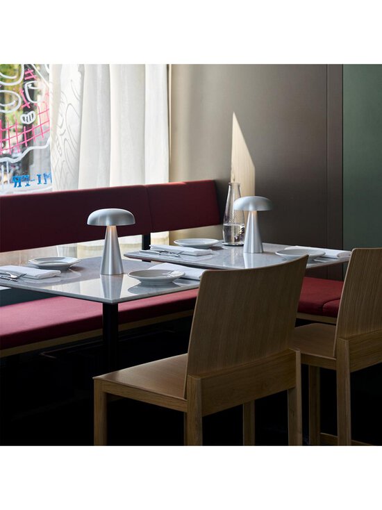 &Tradition - Como SC53 -pöytävalaisin - HARMAA - photo 16 &Tradition - Como SC53 -pöytävalaisin - HARMAA | Stockmann - photo 16