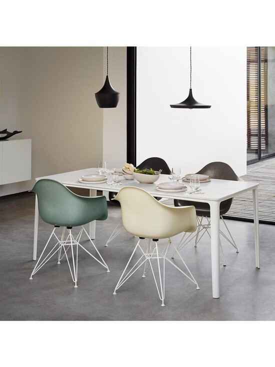 Vitra - Eames DAR Fiberglass -tuoli parchment/musta - GREY | Stockmann - photo 4