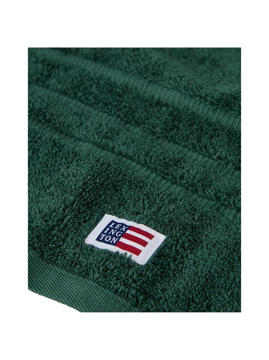 Lexington - Rätik Happy Holidays, 50 × 70 cm - 8015 JUNIPER GREEN/LT BEIGE - photo 4 Lexington - Rätik Happy Holidays, 50 × 70 cm - 8015 JUNIPER GREEN/LT BEIGE | Stockmann - photo 4