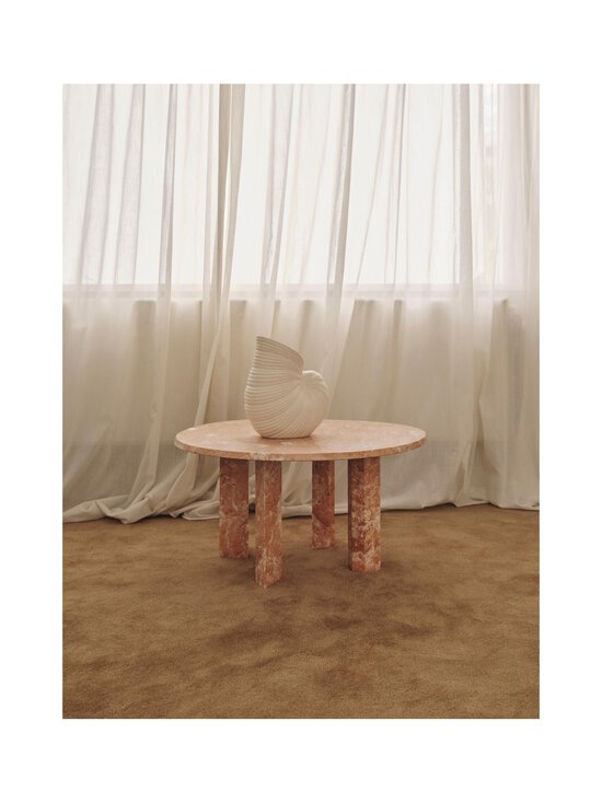 Ferm Living - Keraamiline vaas Shell - OFF-WHITE - photo 4 Ferm Living - Keraamiline vaas Shell - OFF-WHITE | Stockmann - photo 4