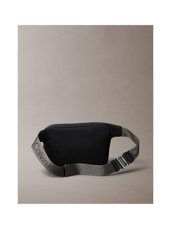 Calvin Klein Bags & Accessories - Cargo-vyölaukku - UB1 BLACK/BLACK - photo 2 Calvin Klein Bags & Accessories - Cargo-vyölaukku - UB1 BLACK/BLACK | Stockmann - photo 2