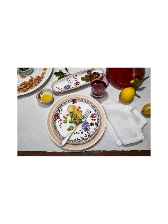 Villeroy & Boch - Artesano Provençal Lavender salātu šķīvis 22 cm - VALKOINEN/SININEN/PUNAINEN | Stockmann - photo 2