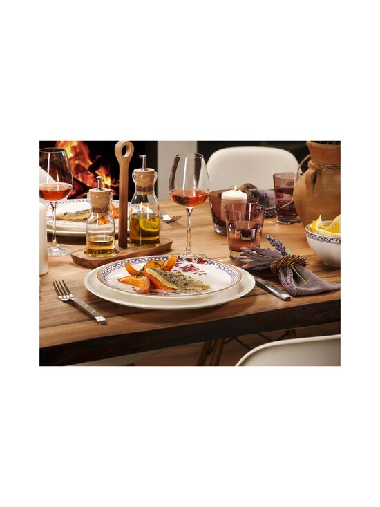 Villeroy & Boch - Artesano Provençal Lavender salātu šķīvis 22 cm - VALKOINEN/SININEN/PUNAINEN | Stockmann - photo 5