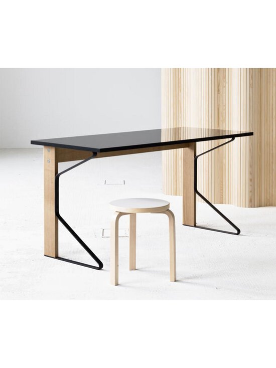 Artek - Kaari-työpöytä - MUSTA,TAMMI - photo 2 Artek - Kaari-työpöytä - MUSTA,TAMMI | Stockmann - photo 2