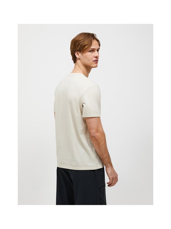 Peak Performance - Explore Graphic t-paita - 330 SAND FOG/WILD ROUGE/ | Stockmann - photo 6