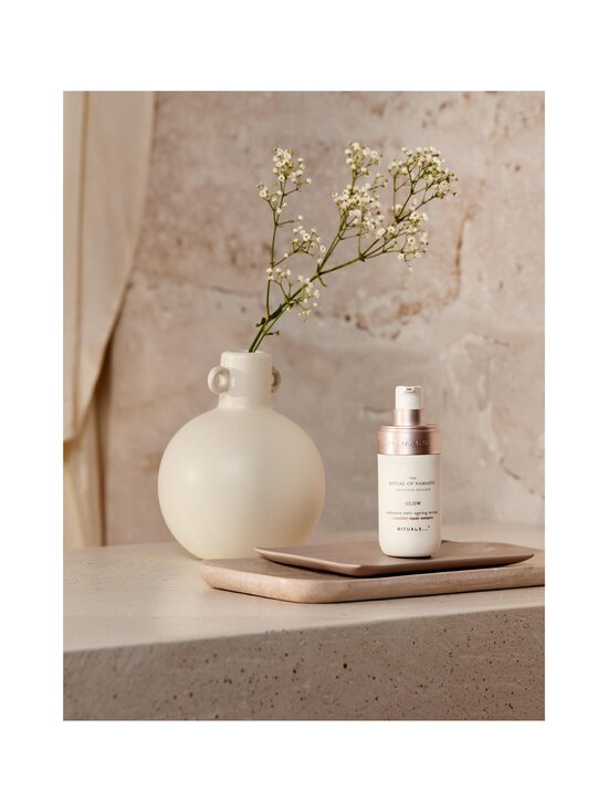 Rituals - Refill of The Ritual of Namaste Glow Anti-Ageing Serum -täyttöpakkaus 30 ml - WHITE - photo 5 Rituals - Refill of The Ritual of Namaste Glow Anti-Ageing Serum -täyttöpakkaus 30 ml - WHITE | Stockmann - photo 5