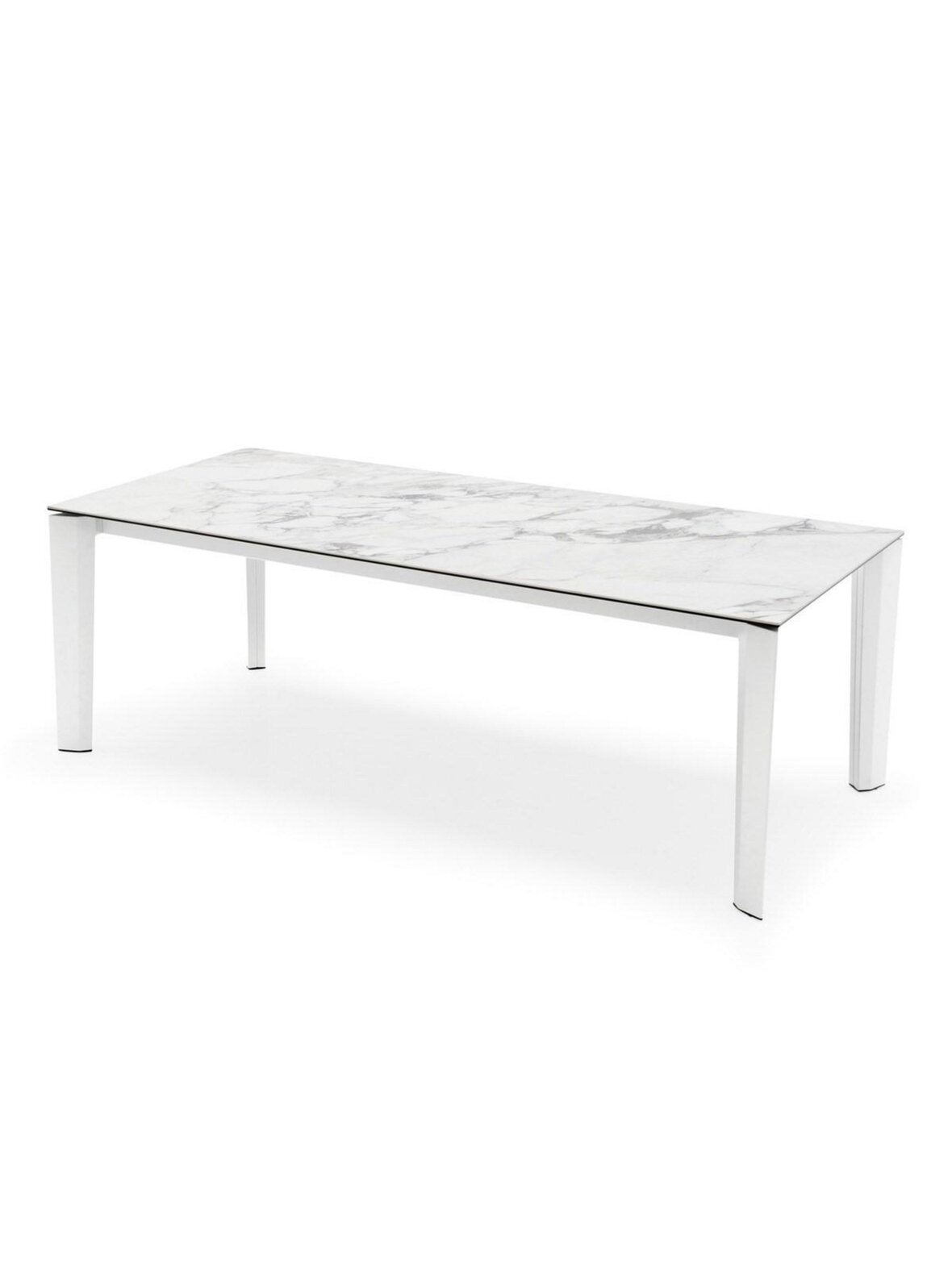 Delta -jatkettava ruokapöytä