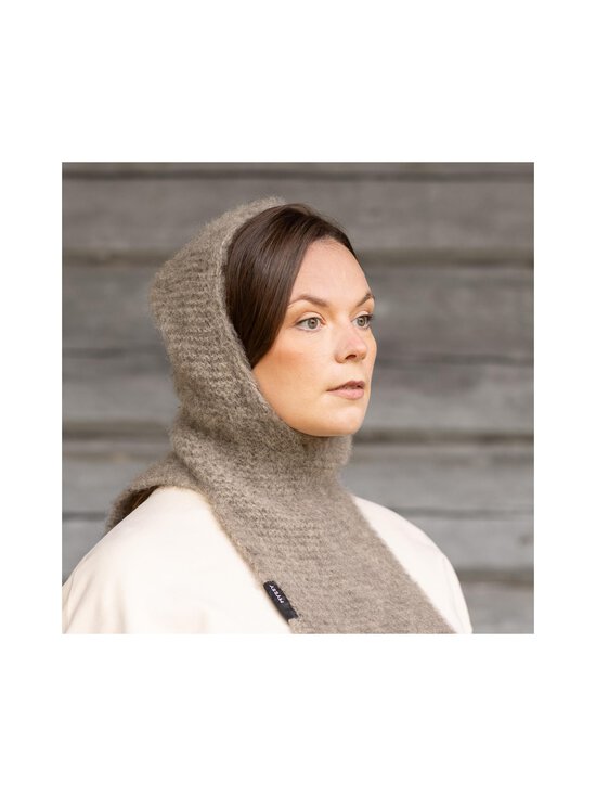 Myssyfarmi - Jäkälä Halla -neulehuppu - JÄKÄLÄ NAT LIGHT GREY | Stockmann - photo 3
