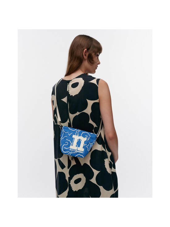 Marimekko - Mono Mini Crossbody Piirto Unikko plecu soma - 580 BLUE, OFF WHITE - photo 4 Marimekko - Mono Mini Crossbody Piirto Unikko plecu soma - 580 BLUE, OFF WHITE | Stockmann - photo 4