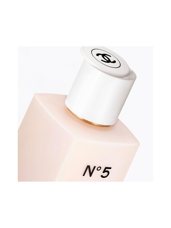 CHANEL - N°5 The Body Lotion - NOCOL - photo 2 CHANEL - N°5 The Body Lotion - NOCOL | Stockmann - photo 2