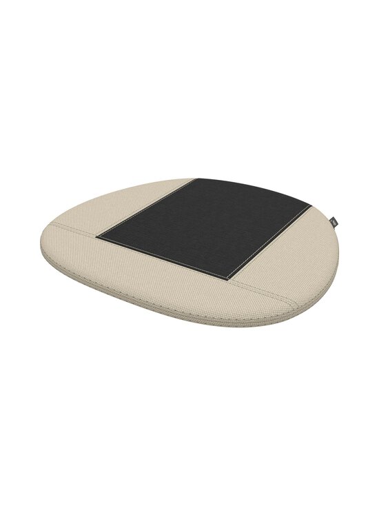Vitra - Soft Seat B sēdekļa spilvens 41,5 x 37 x 2 cm - 24 HOPSAK DARK GREY/NERO - photo 2 Vitra - Soft Seat B sēdekļa spilvens 41,5 x 37 x 2 cm - 24 HOPSAK DARK GREY/NERO | Stockmann - photo 2