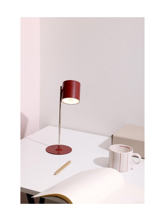 Design Letters - Flyt Portable Burgundy -pöytävalaisin - SYRRAH BURGUNDY 4101C | Stockmann - photo 3