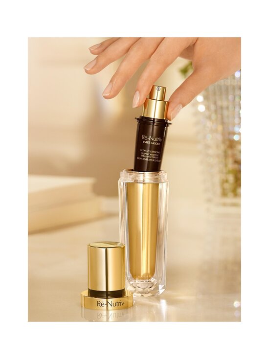 Estée Lauder - Re-Nutriv Ultimate Diamond Transformative Brilliance -seerumi - NOCOL - photo 5 Estée Lauder - Re-Nutriv Ultimate Diamond Transformative Brilliance -seerumi - NOCOL | Stockmann - photo 5