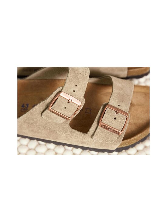 BIRKENSTOCK - Arizona-mokkanahkasandaalit - TAUPE | Stockmann - photo 6
