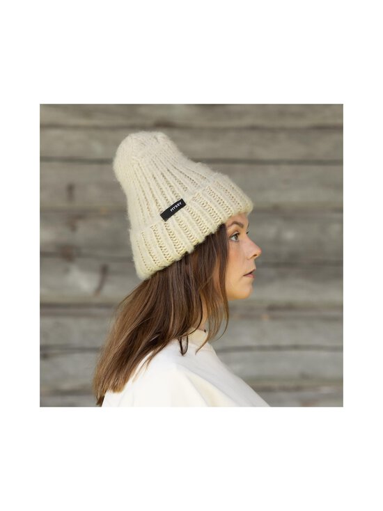 Myssyfarmi - Kyrö Vuokko -villapipo - VUOKKO NAT WHITE - photo 2 Myssyfarmi - Kyrö Vuokko -villapipo - VUOKKO NAT WHITE | Stockmann - photo 2