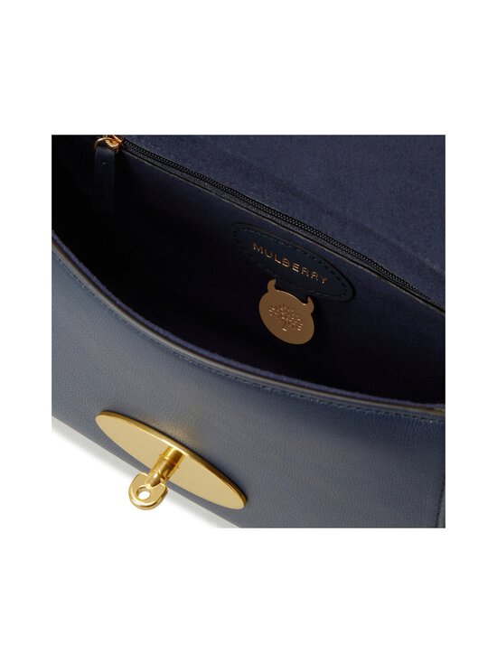 Mulberry - Lily Micro Classic Grain ādas plecu soma - U888 NIGHT SKY - photo 4 Mulberry - Lily Micro Classic Grain ādas plecu soma - U888 NIGHT SKY | Stockmann - photo 4