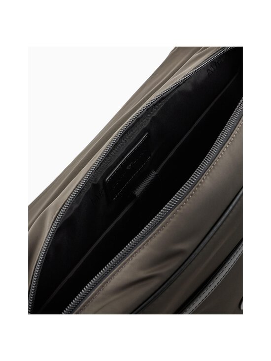 Emporio Armani - Kott Messenger - 80023 VERDE MILITARE - photo 4 Emporio Armani - Kott Messenger - 80023 VERDE MILITARE | Stockmann - photo 4