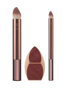 Real Techniques - Makeup Saver + Brush Trio grima sūklis Real Techniques - Makeup Saver + Brush Trio grima sūklis | Stockmann