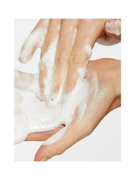 Dermalogica - Oil to Foam Total Cleanser -öljygeeli - NOCOL - photo 2 Dermalogica - Oil to Foam Total Cleanser -öljygeeli - NOCOL | Stockmann - photo 2