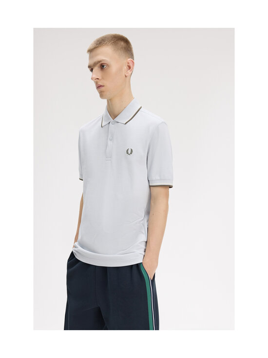 Fred Perry - Polosärk The Twin Tipped - DUSKY BLUE / ECRU / LAUREL WRE | Stockmann - photo 5