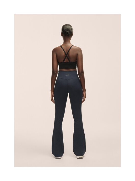 Casall - Püksid Flare High Waist - 447 CORE BLUE - photo 3 Casall - Püksid Flare High Waist - 447 CORE BLUE | Stockmann - photo 3