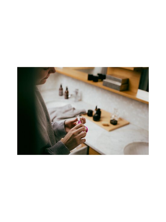 Fiskars - Pink Ribbon -kynsisakset 10 cm - PINK | Stockmann - photo 4