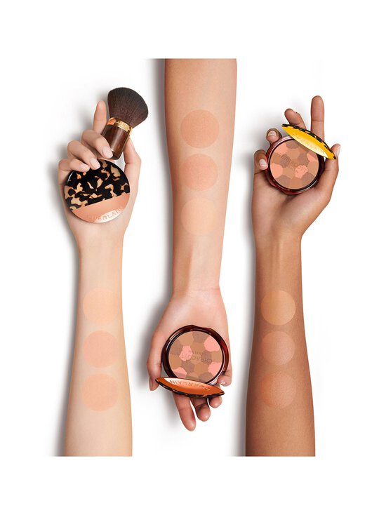 Guerlain - Terracotta Bronzing Powder Light Collector -aurinkopuuteri - 3 - photo 2 Guerlain - Terracotta Bronzing Powder Light Collector -aurinkopuuteri - 3 | Stockmann - photo 2